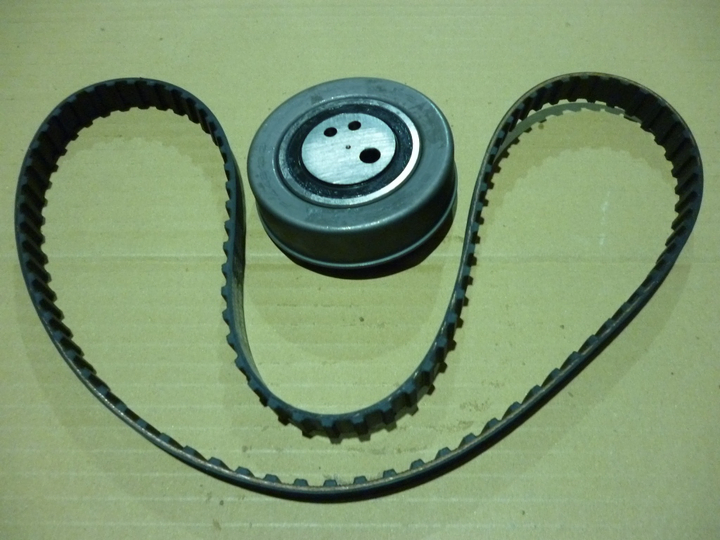 Kit distribucion motor (polea+correa) - Imagen principal