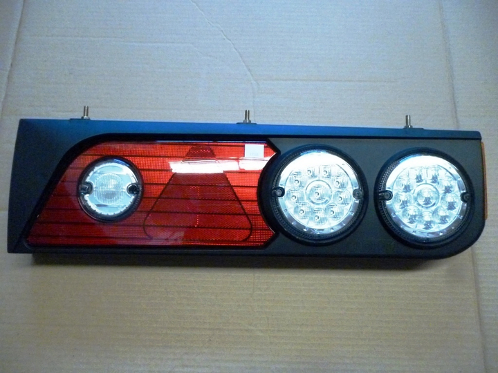 Faro trasero mod.actual semirremolque volcadora der - Imagen principal