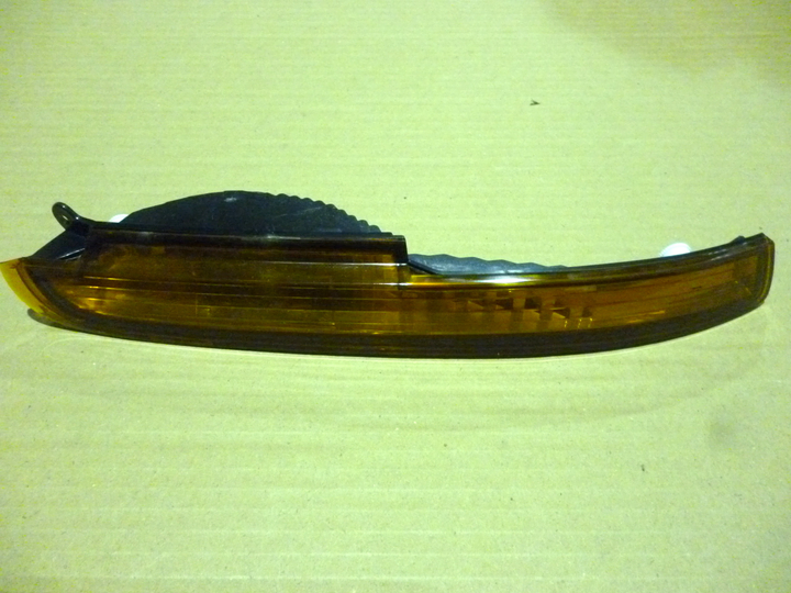 Señalero delantero ambar der - Imagen principal