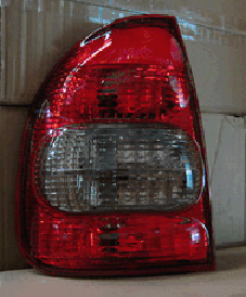 Faro trasero rojo fumé(4 ptas) der - Imagen principal