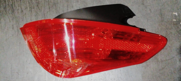 Faro trasero der - Imagen principal