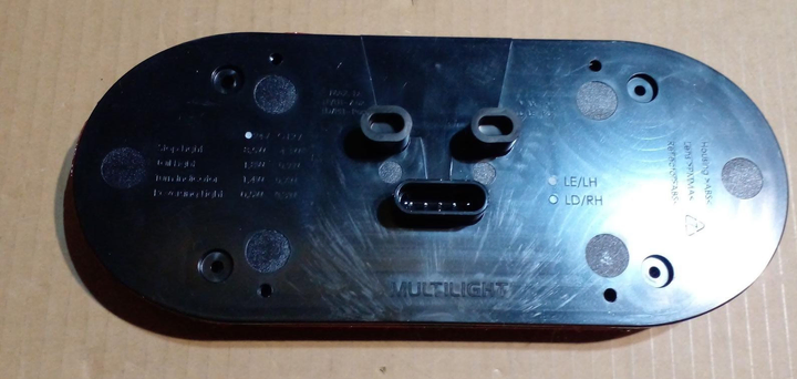 Faro tras led bic 24v izq - Vista 3