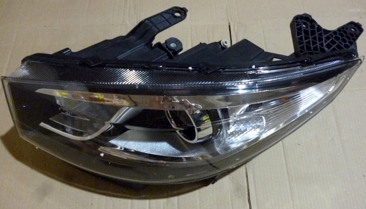 Semioptica izq - Imagen principal