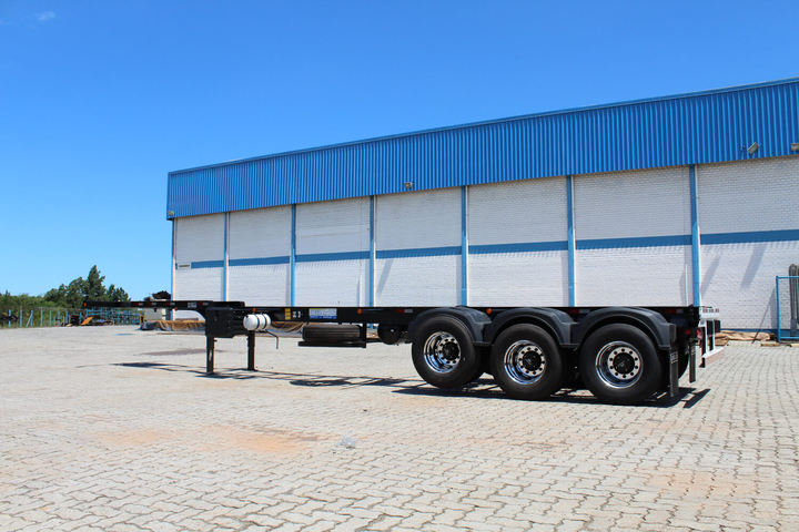 Semirremolque porta contenedor 3e 12400 sus.mec 4 pinos 40" df - Imagen principal