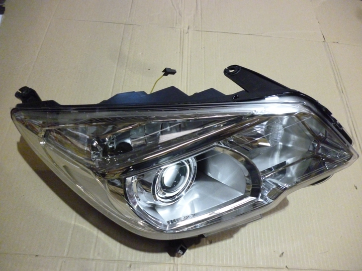 Semioptica electrica con lupa der - Imagen principal