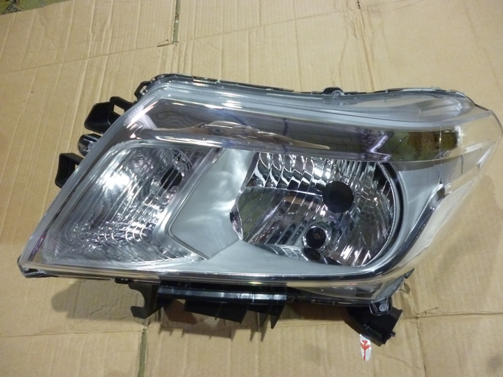 Semioptica cromada izq - Imagen principal