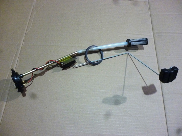 Flotador tanque combustible plastico 275 lts - Imagen principal