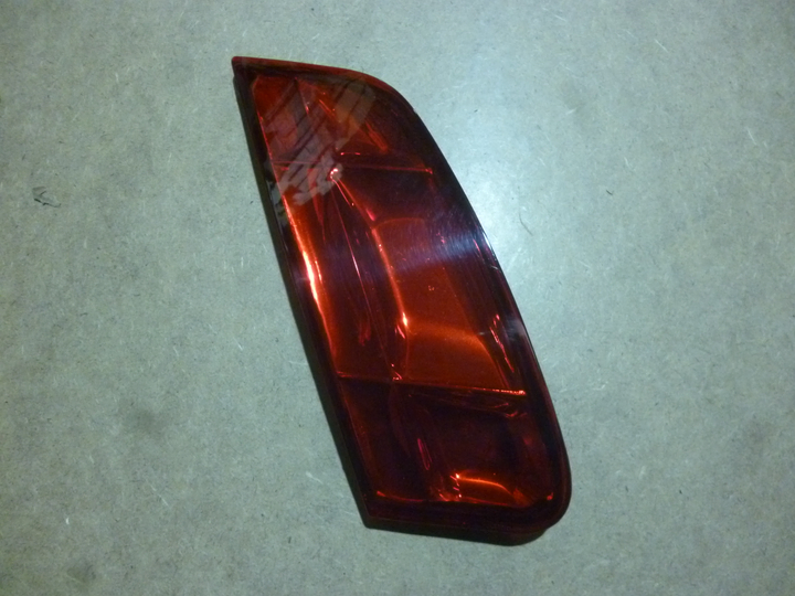 Faro trasero interior izq - Imagen principal