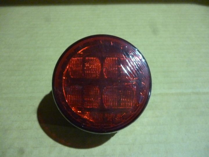 Faro freno/posicion rojo bivolt led i/d - Imagen principal