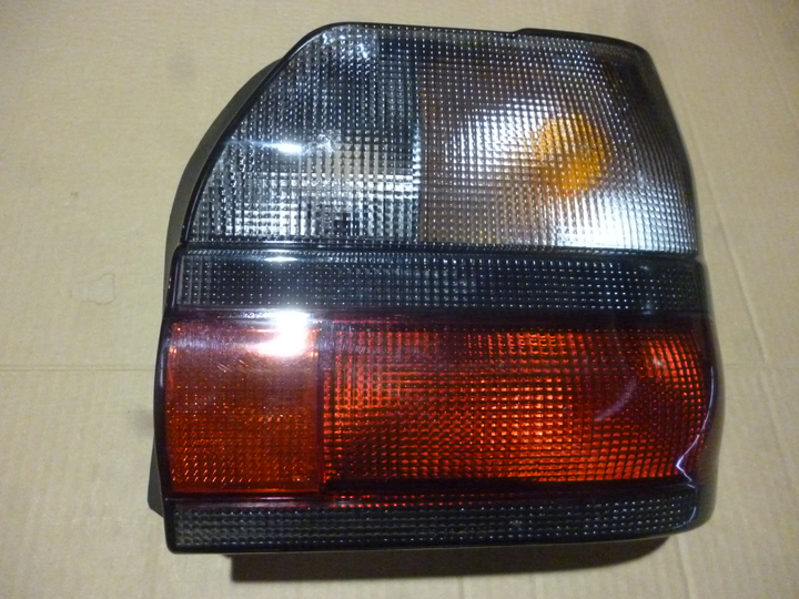 Faro trasero der - Imagen principal