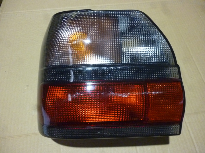 Faro trasero izq - Imagen principal