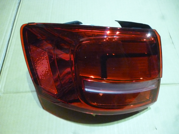 Faro trasero izq - Imagen principal