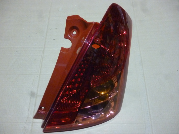 Faro trasero der - Imagen principal