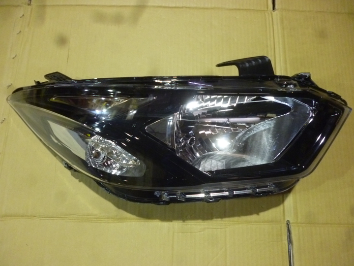 Semioptica manual negra sin led der - Imagen principal