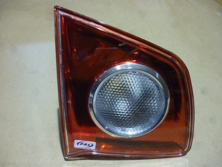 Faro trasero bicolor interior izq - Imagen principal