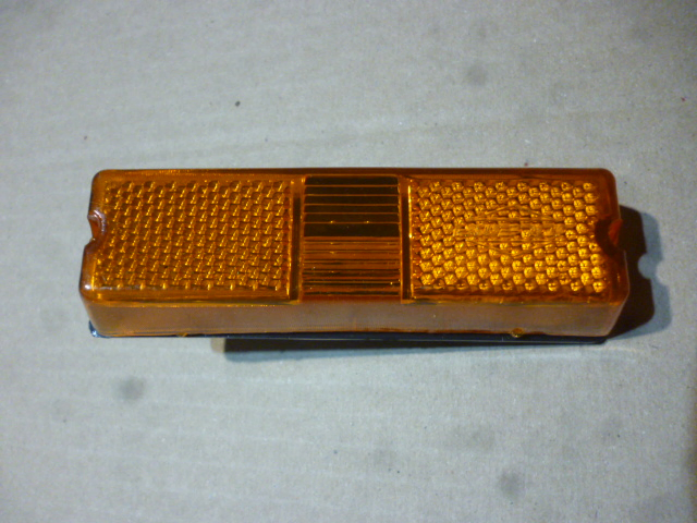 Faro lateral g/barro s/portalampara i/d - Imagen principal