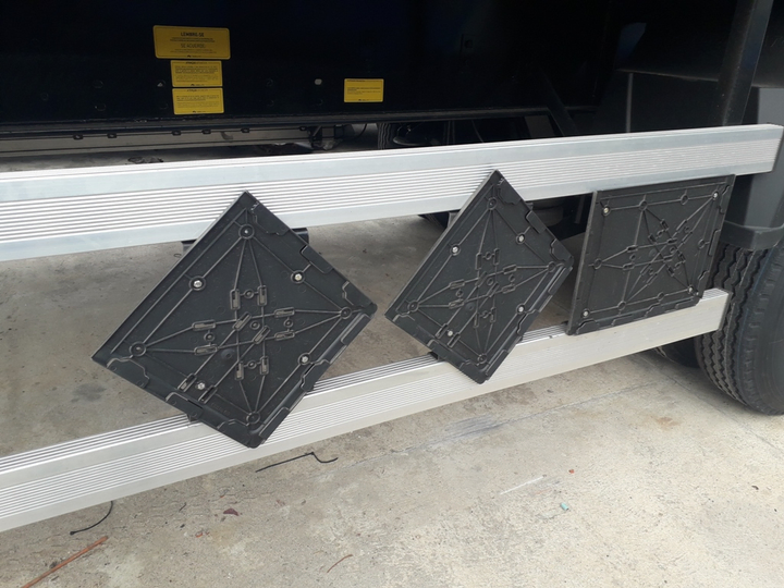 Soporte de cartel carga peligrosa 30 x 30 - Imagen principal