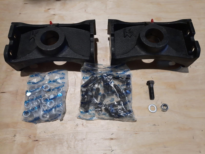 Soporte kit cilindor hidraulico invertido cod 56954 chassis inf - Imagen principal