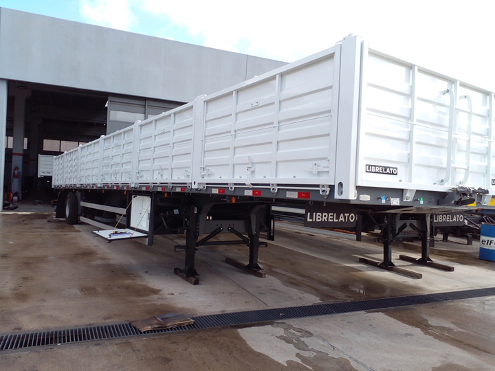 Semirremolque 14, 50 3e neumatico c/barandas abs s/dyn d.ext - Imagen principal