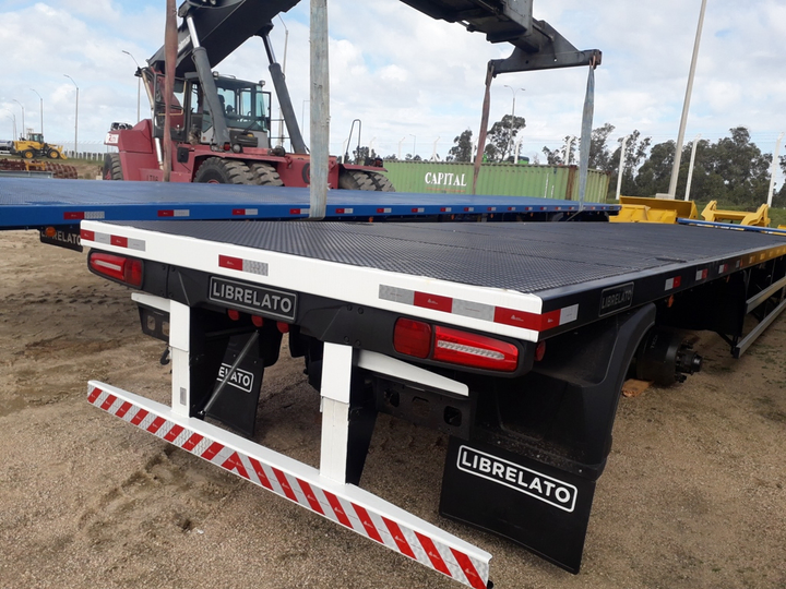 Semirremolque chata 14, 50 2e desplaz c/frontal s/baran (ddf) - Imagen principal