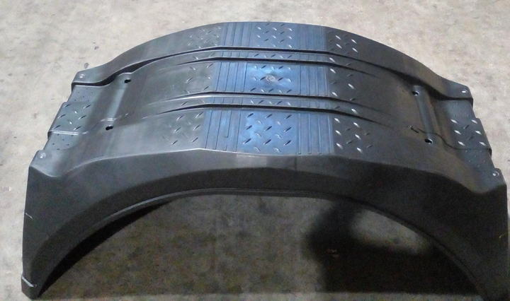 Guardabarro plastico sin soportes (modelo nuevo) semirremolque - Imagen principal