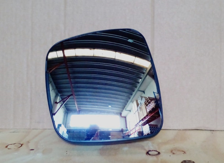 Espejo convexo menor izq - Imagen principal