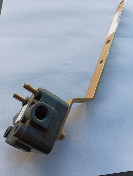 Valvula nivelacion sin accesorios (solo valvula) susp.kll - Vista 4