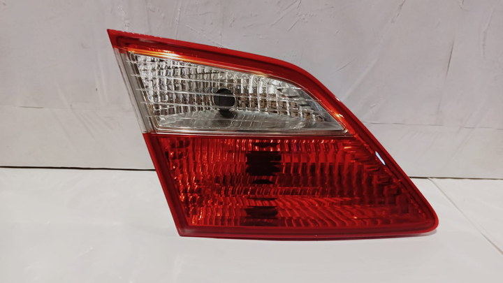 Faro trasero interior izq - Imagen principal