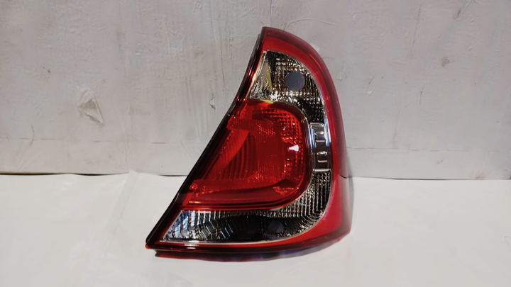 Faro trasero der - Imagen principal