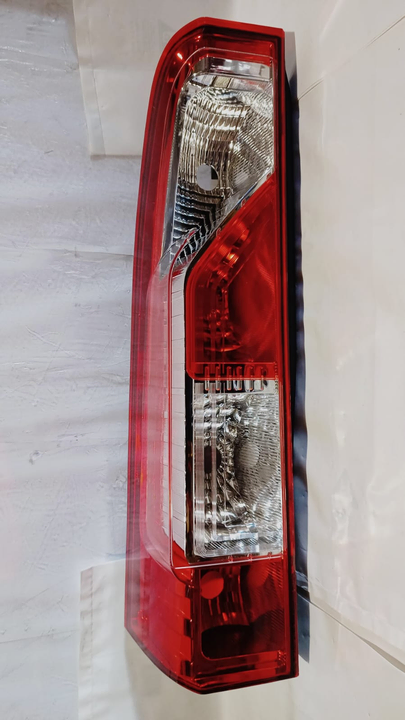 Faro trasero izq - Imagen principal