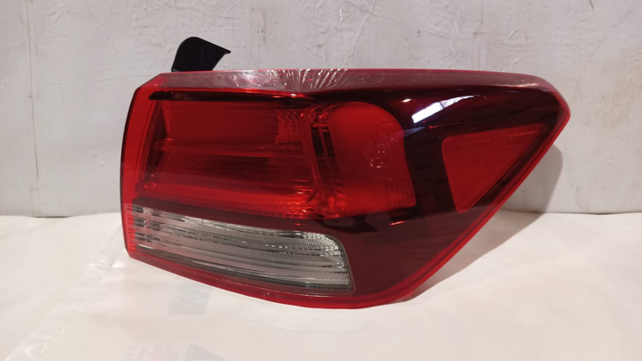 Faro trasero exterior der - Imagen principal