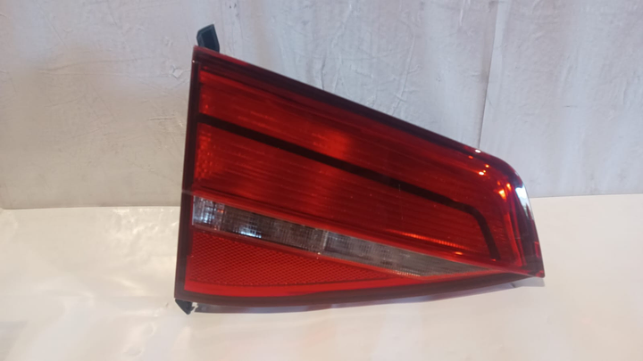 Faro trasero izq - Imagen principal