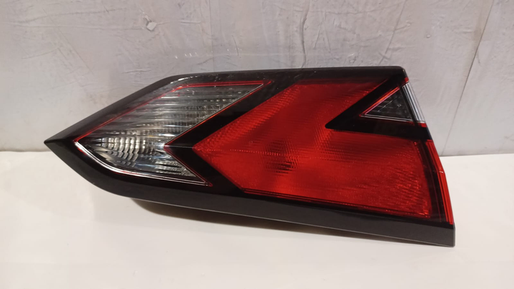 Faro trasero interior izq - Imagen principal