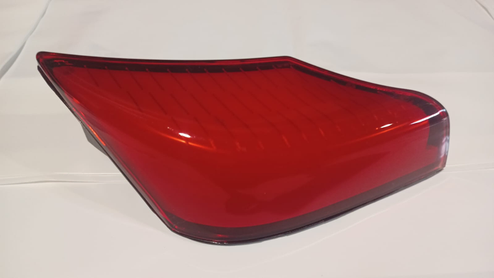 Faro lateral trasero rubi 24v c/luz difusa der - Imagen principal