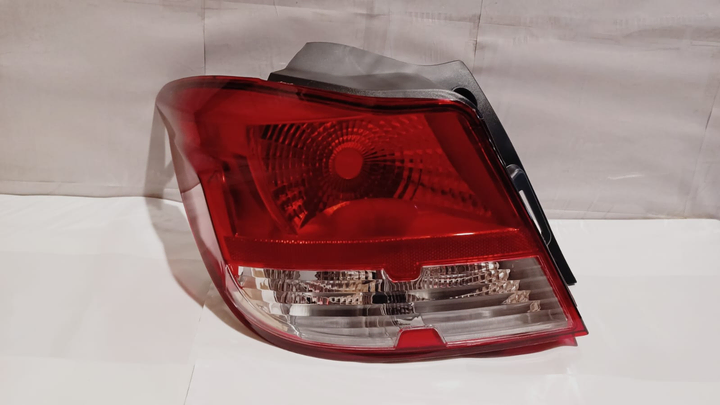 Faro trasero bicolor izq - Imagen principal