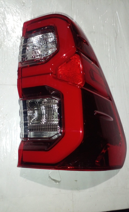 Faro trasero der - Imagen principal