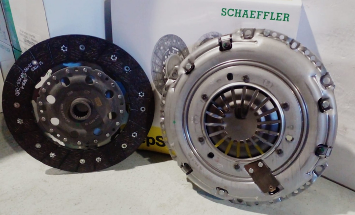 Kit embrague 240/21e - Imagen principal