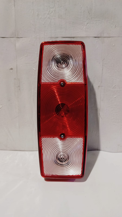 Faro trasero c/vigia bicolor i/d - Imagen principal