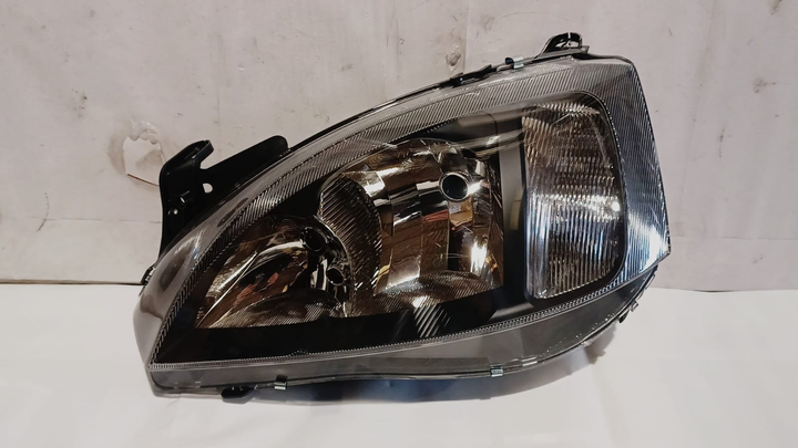 Semioptica negro izq - Imagen principal