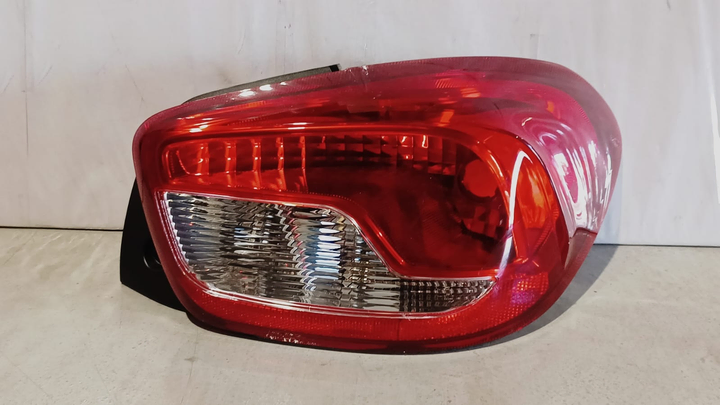 Faro trasero bicolor der - Imagen principal