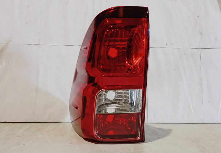 Faro tras bic s/luz niebla izq - Imagen principal