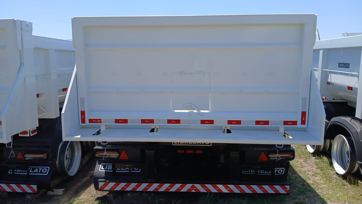 Semi volcadora rebajada 20m3 9030mm 3e susp.neum ebs-balanza - Vista 2