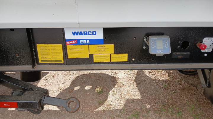 Remolque volcadora baranda fija 10m3 2e susp.neum ebs-balanza - Vista 3