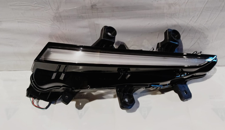 Faro aux/caminero led (fino) der - Imagen principal