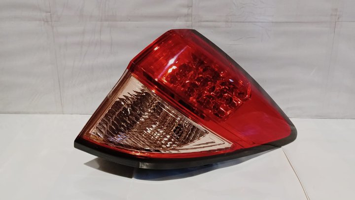 Faro trasero der - Imagen principal