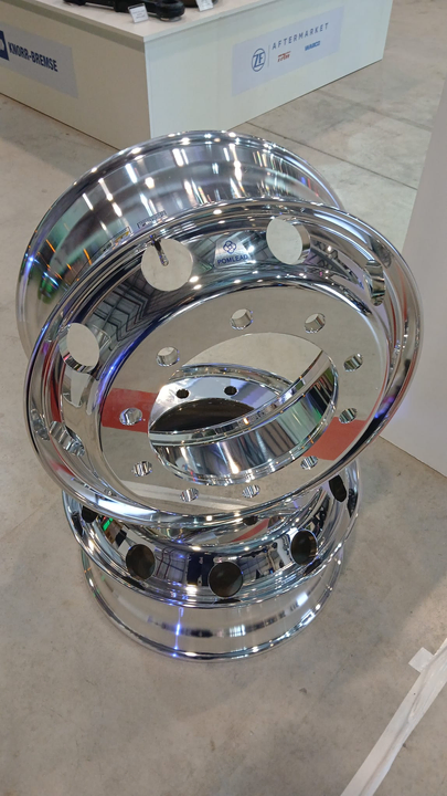 Disco rueda 8.25x22.5 aluminio remolque con valvula - Vista 2